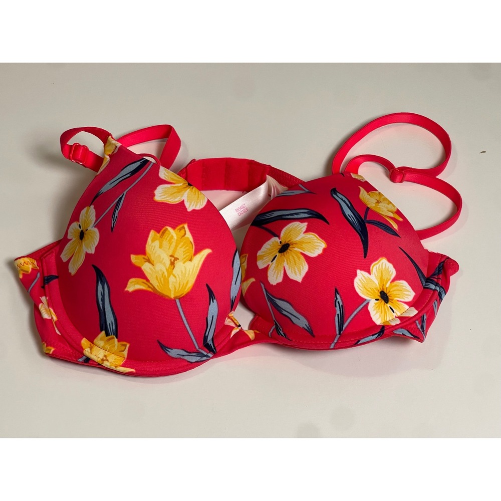 Victoria's Secret PINK Wear Everywhere Push-Up Bra Red Floral Underwire chic